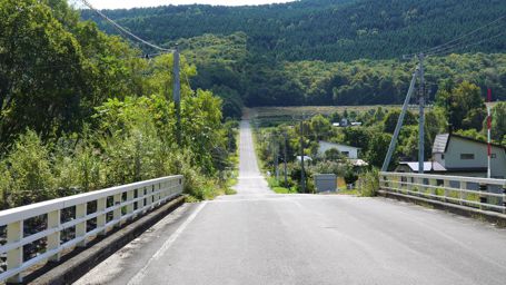 �^�������ɓo�铹