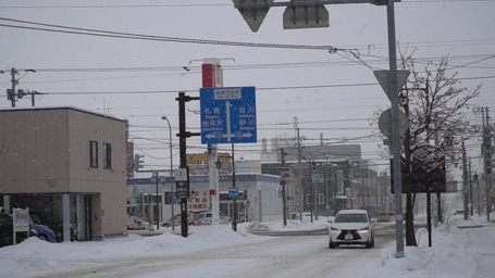駅前の通り